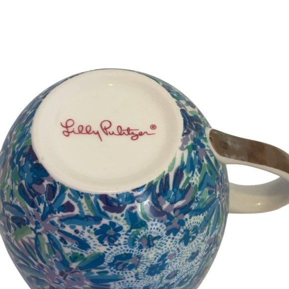 Lilly Pulitzer 12 Ounce Blue Ceramic Coffee Mug or Tea Cup - Picture 9 of 13